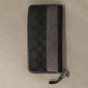 COACH Signature Lurex Stripe Legacy Accordion Zipper Wallet #40753 Black/Silver